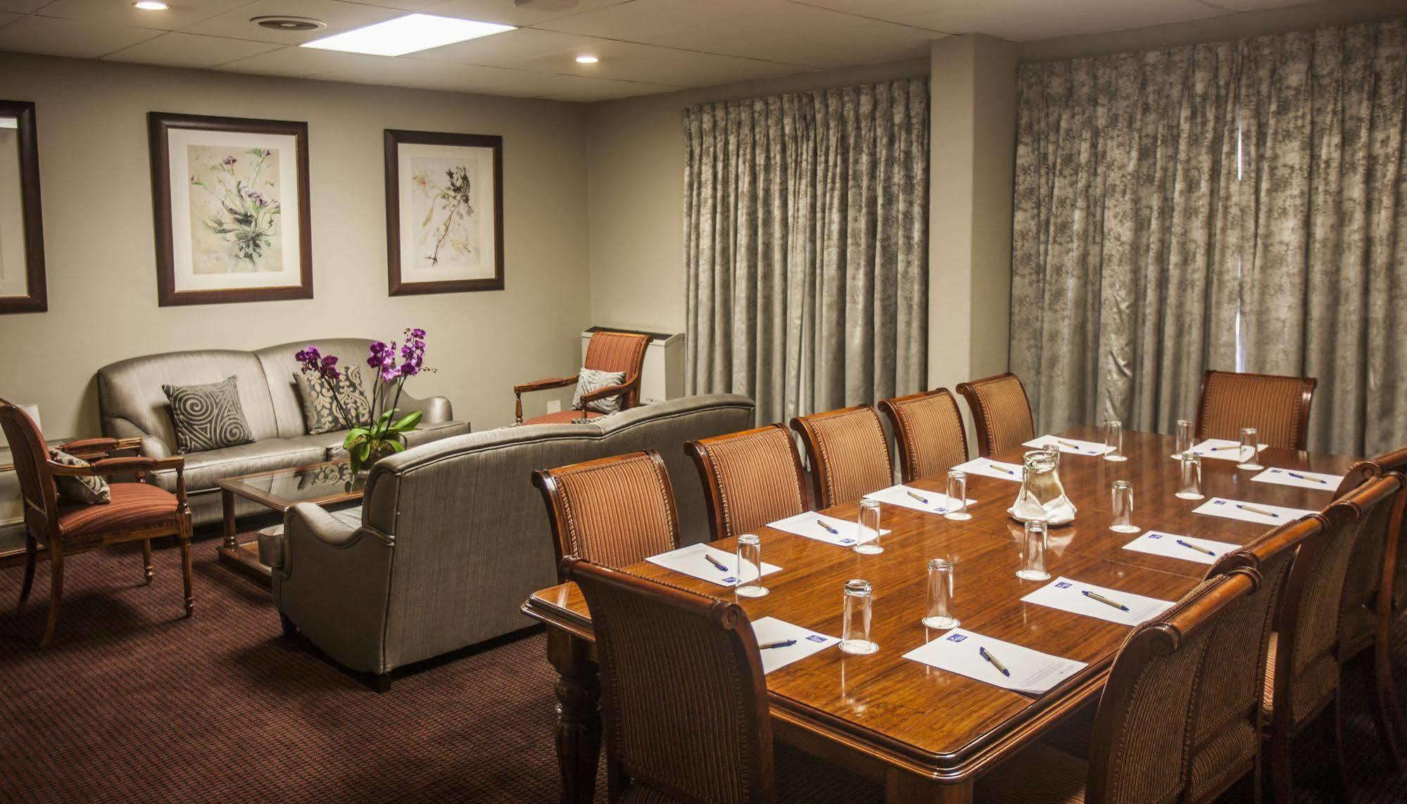 Garden Court Morningside Sandton Johannesburg Ngoại thất bức ảnh